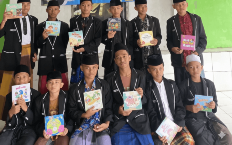 Sedekah Buku untuk Santri Yatim Dhuafa - Galeri 2